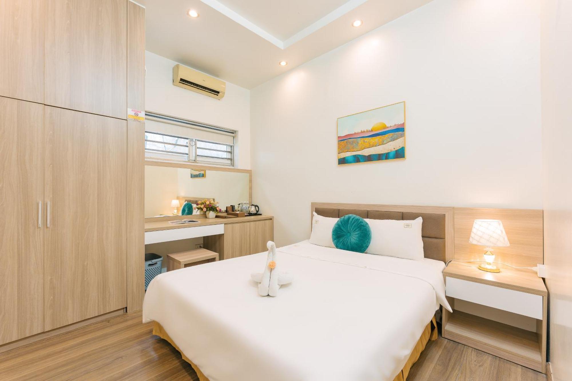 The Ky Moi Hotel And Spa - Ha Noi Center- Near Vincom Ba Trieu Hanoi Exterior photo
